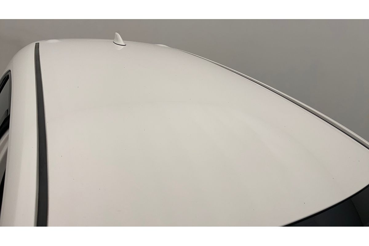 2018 Toyota Corolla SX Hybrid ZWE211R