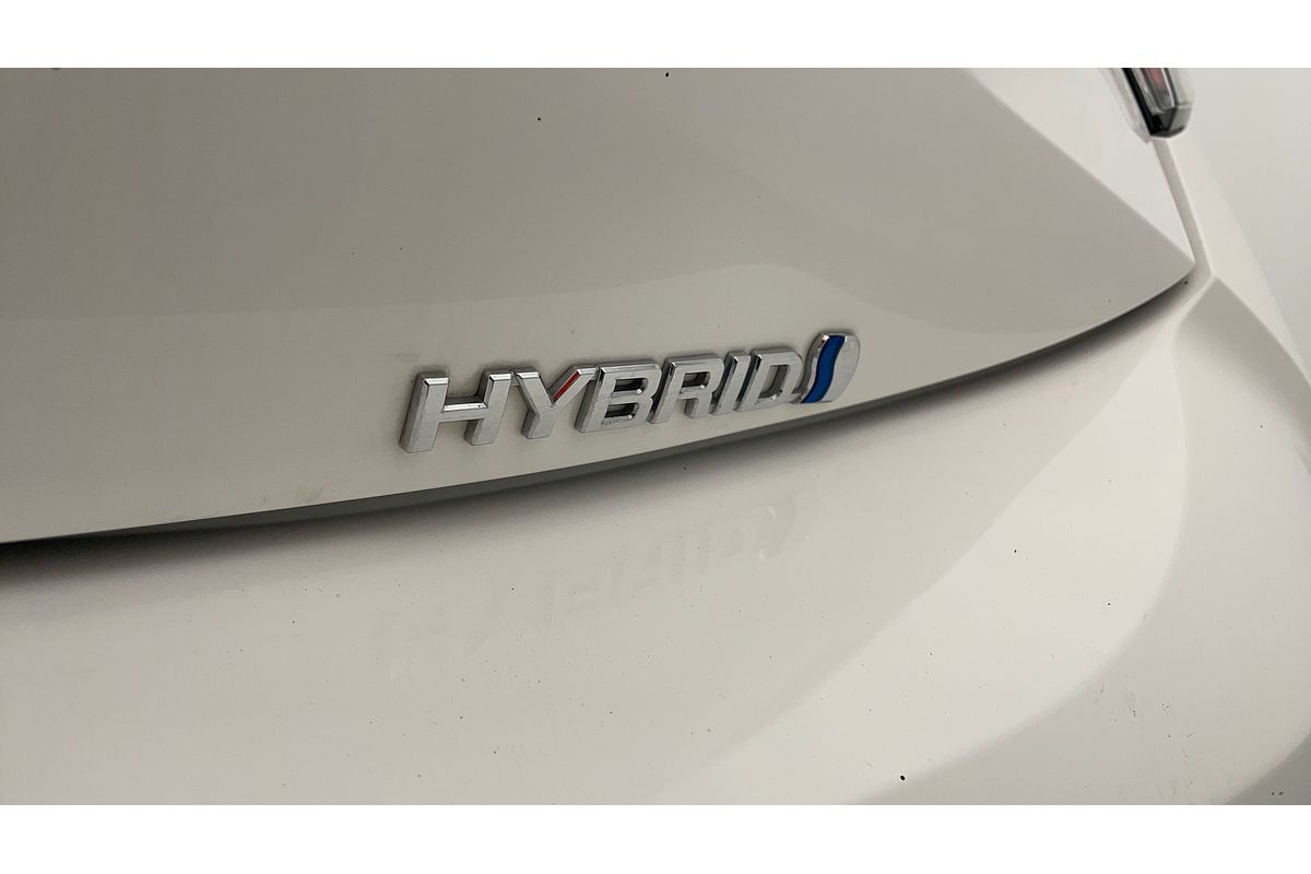 2018 Toyota Corolla SX Hybrid ZWE211R