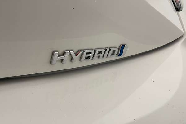 2018 Toyota Corolla SX Hybrid ZWE211R