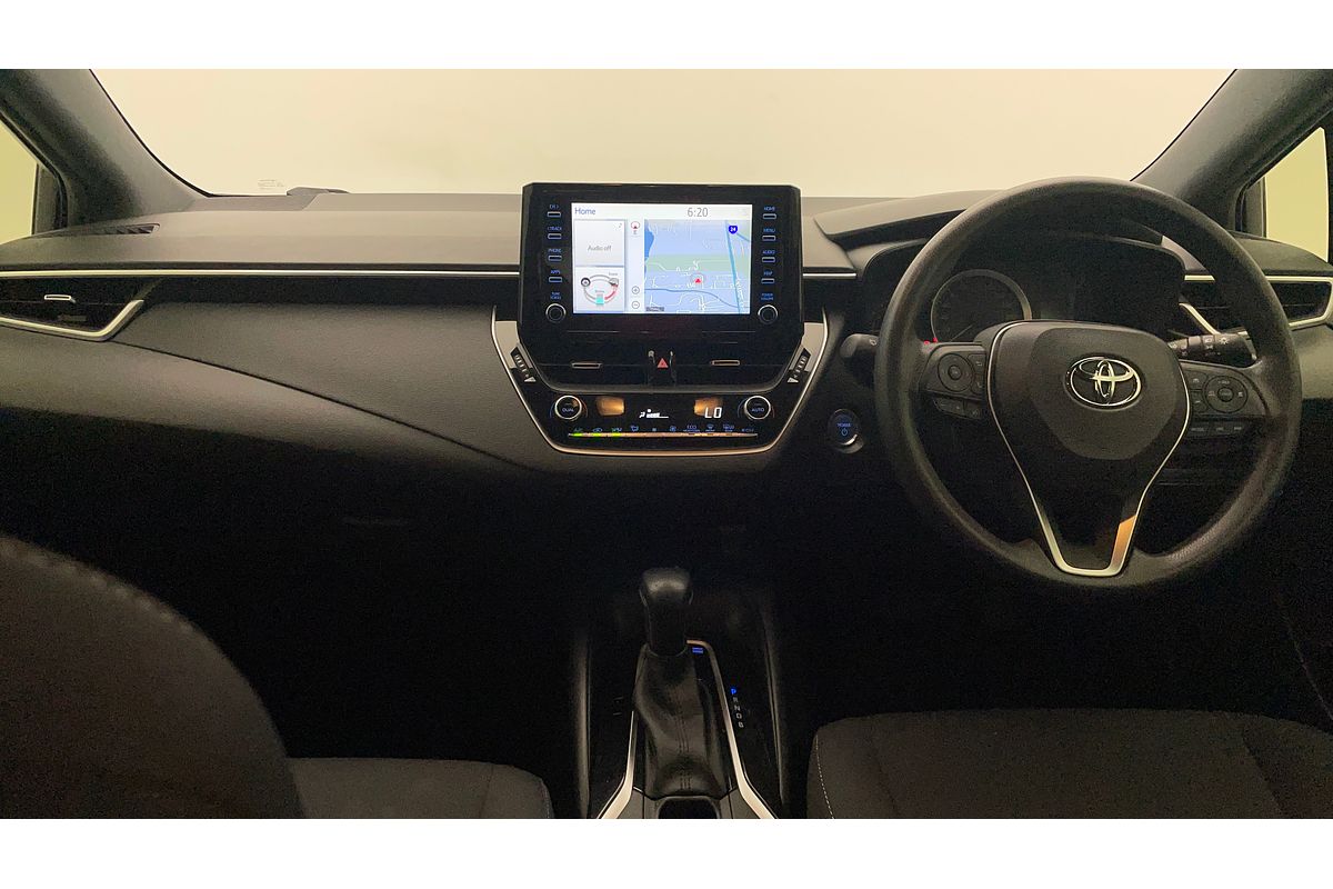 2018 Toyota Corolla SX Hybrid ZWE211R