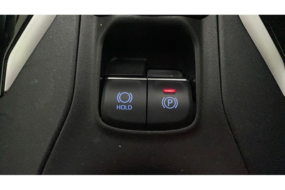 2018 Toyota Corolla SX Hybrid ZWE211R