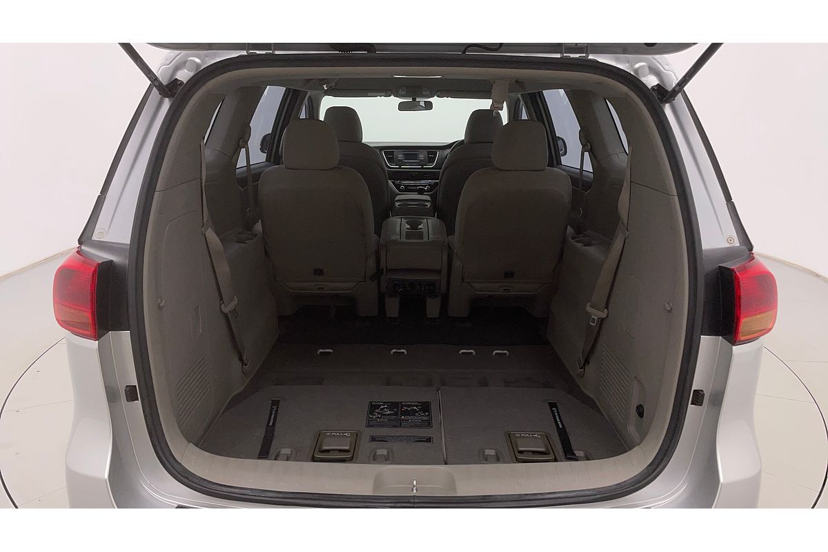 2015 Kia Carnival S YP