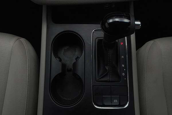 2015 Kia Carnival S YP
