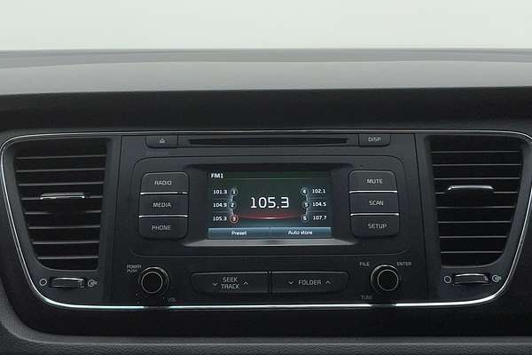 2015 Kia Carnival S YP