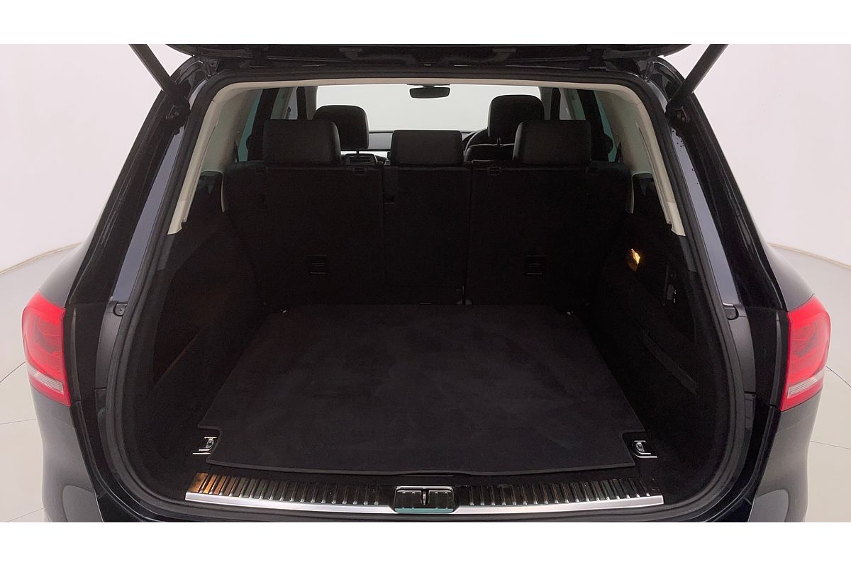 2017 Volkswagen Touareg 150TDI Element 7P