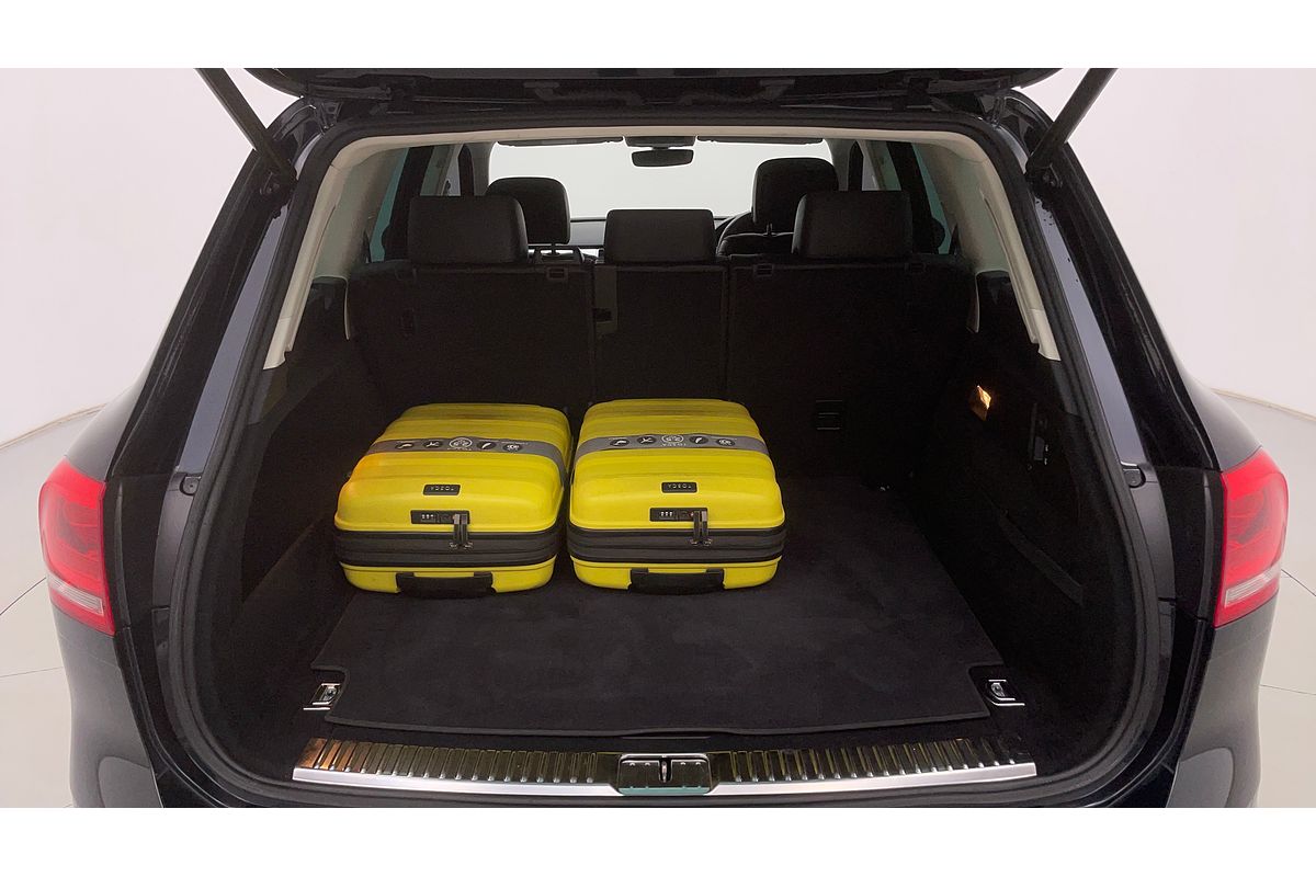 2017 Volkswagen Touareg 150TDI Element 7P