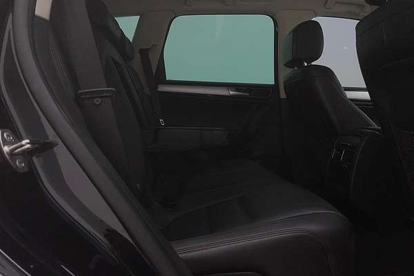 2017 Volkswagen Touareg 150TDI Element 7P