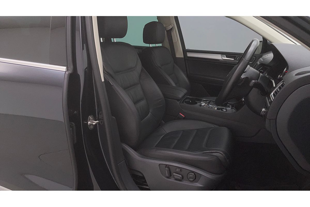 2017 Volkswagen Touareg 150TDI Element 7P