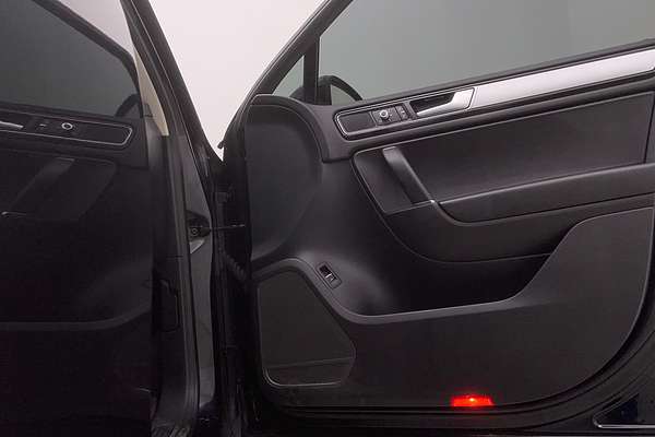 2017 Volkswagen Touareg 150TDI Element 7P