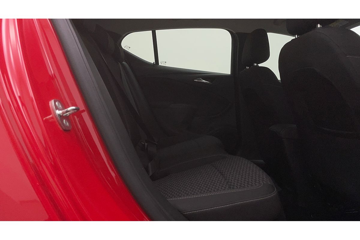 2019 Holden Astra R+ BK