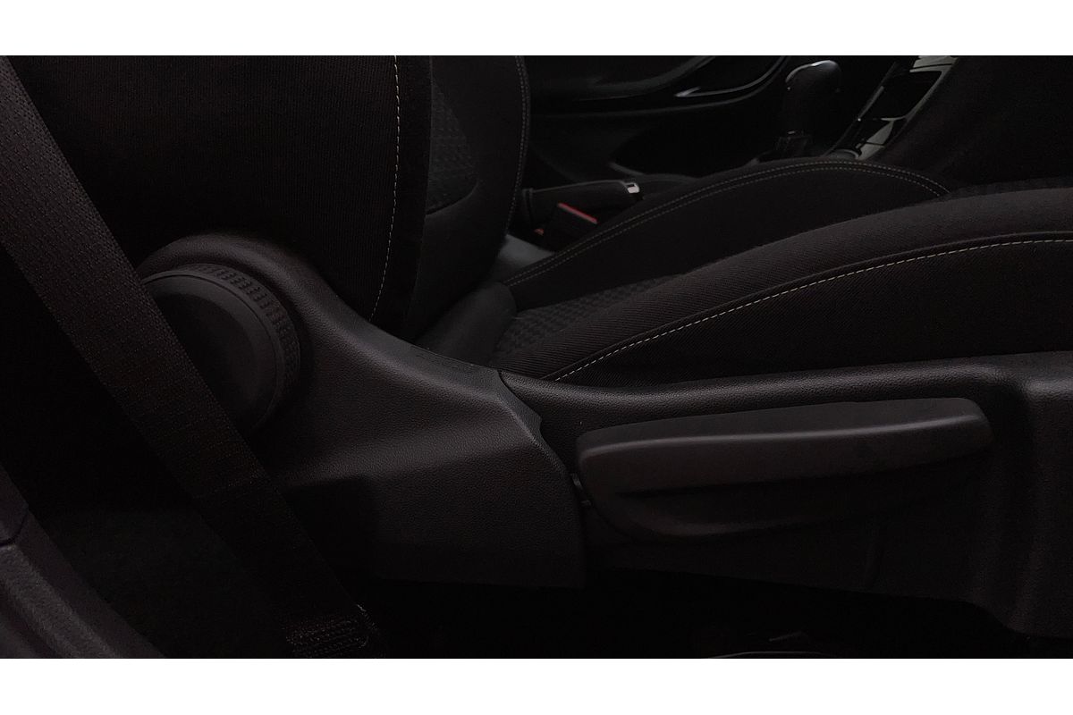 2019 Holden Astra R+ BK