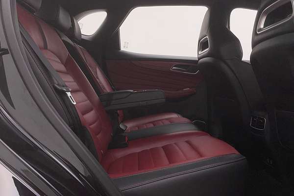 2021 MG HS Essence Anfield Edition SAS23