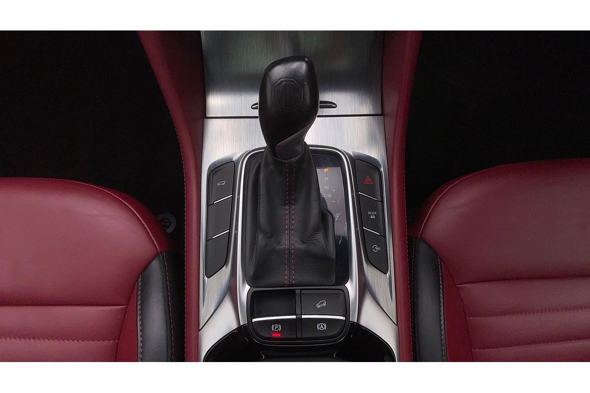 2021 MG HS Essence Anfield Edition SAS23
