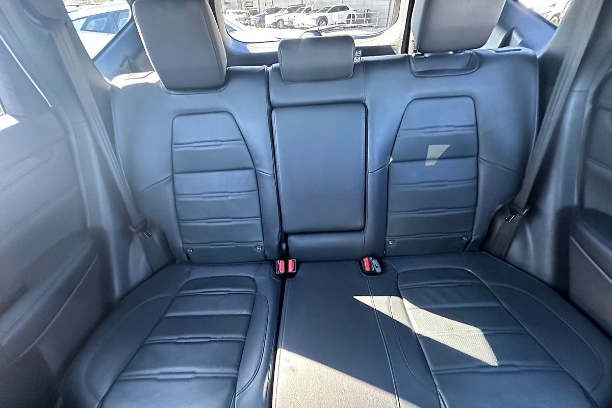 2022 Honda CR-V Black Edition RW