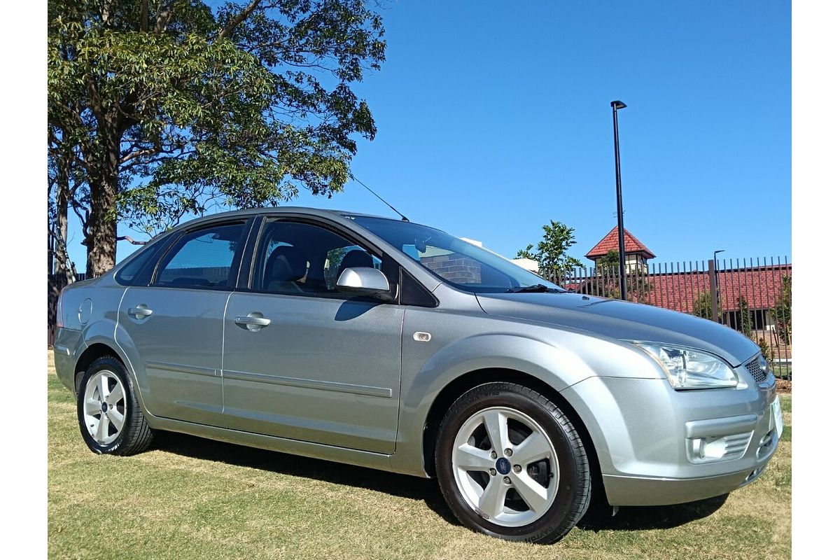 2007 Ford Focus LX LS
