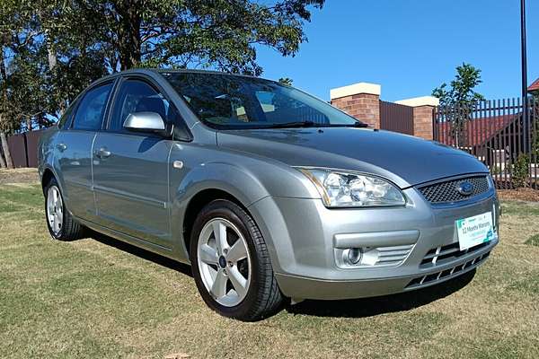 2007 Ford Focus LX LS
