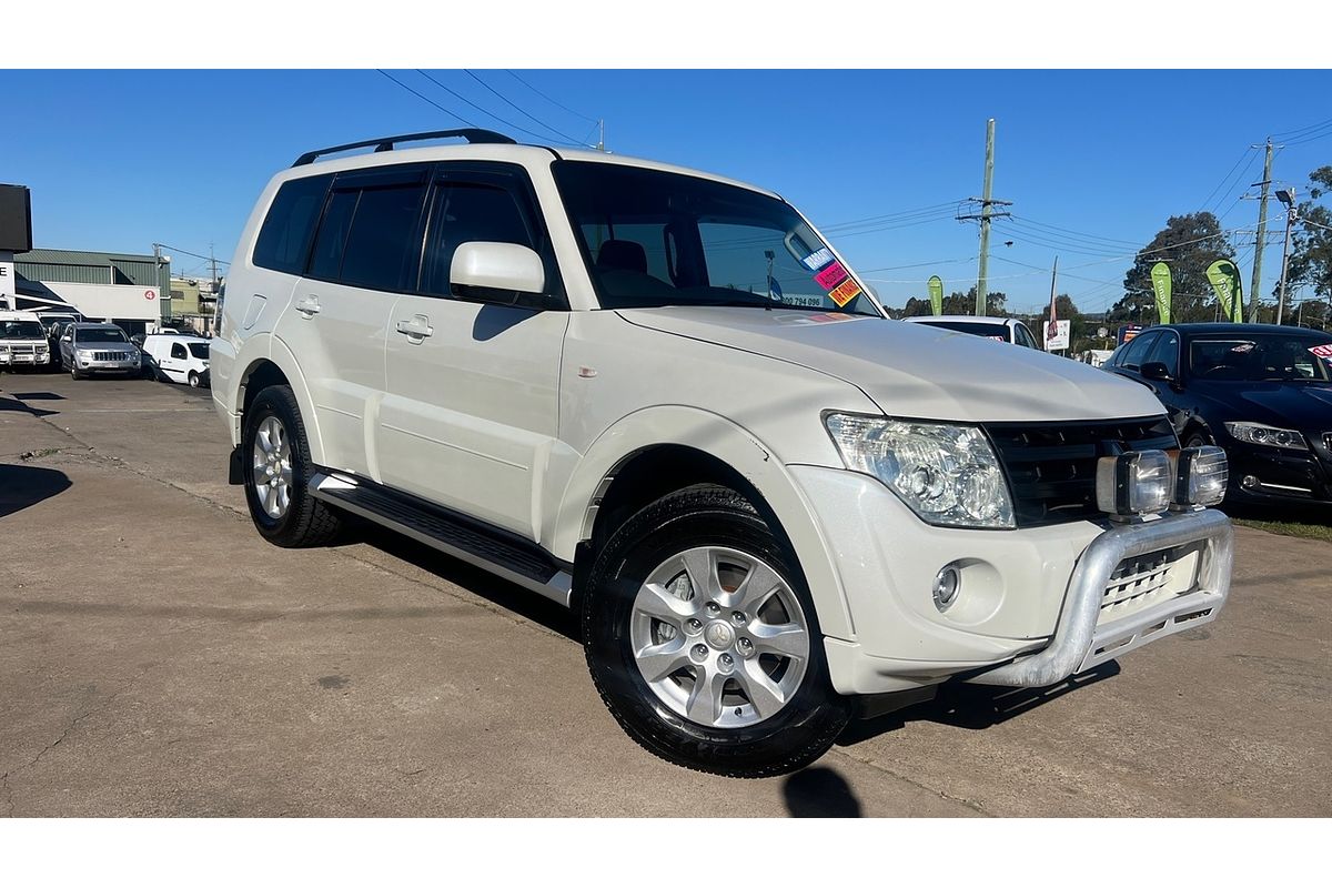 2012 Mitsubishi Pajero ACTiV NW
