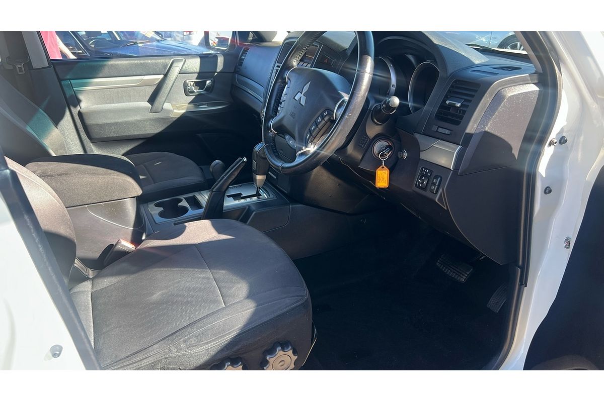 2012 Mitsubishi Pajero ACTiV NW