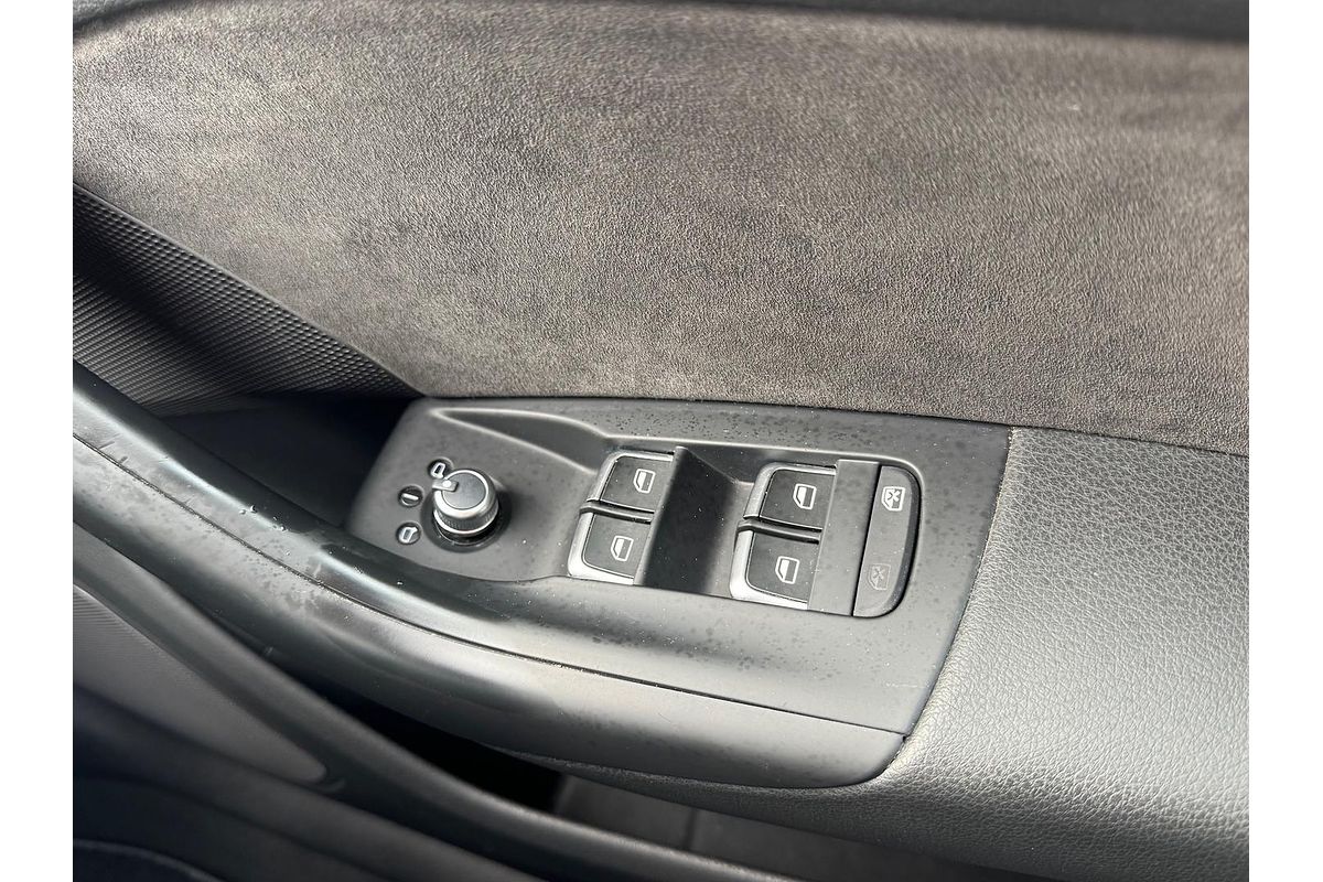 2016 Audi Q3 TFSI Sport 8U