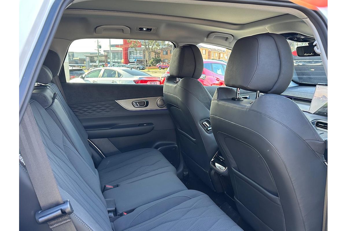 2025 Chery Tiggo 8 Super Hybrid Ultimate T31