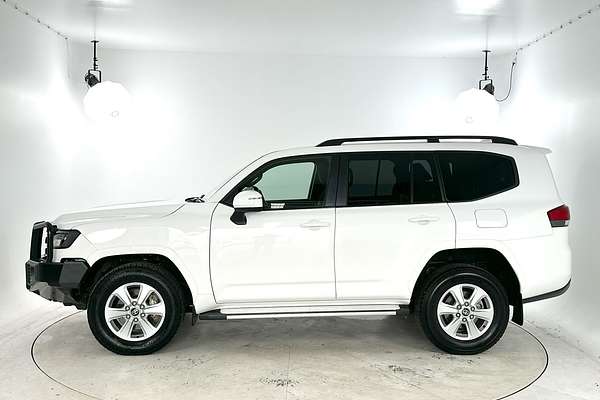 2023 Toyota Landcruiser GXL FJA300R