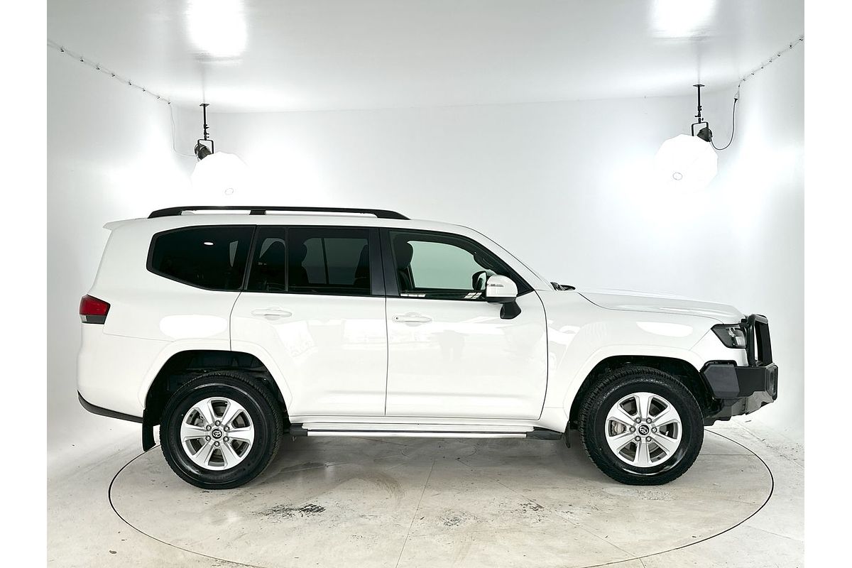 2023 Toyota Landcruiser GXL FJA300R