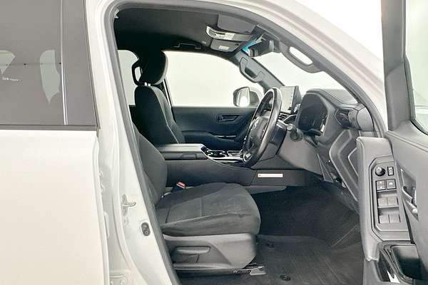 2023 Toyota Landcruiser GXL FJA300R