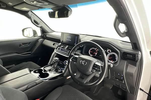 2023 Toyota Landcruiser GXL FJA300R