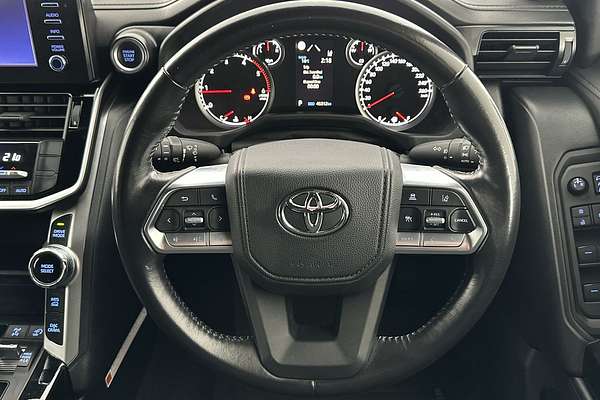 2023 Toyota Landcruiser GXL FJA300R