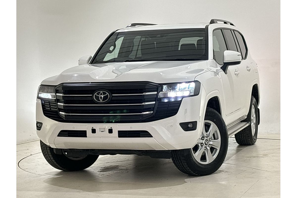 2023 Toyota Landcruiser GXL FJA300R