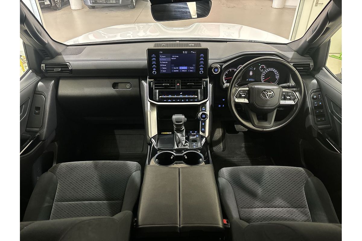 2023 Toyota Landcruiser GXL FJA300R