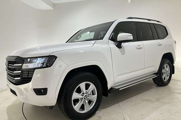2023 Toyota Landcruiser GXL FJA300R