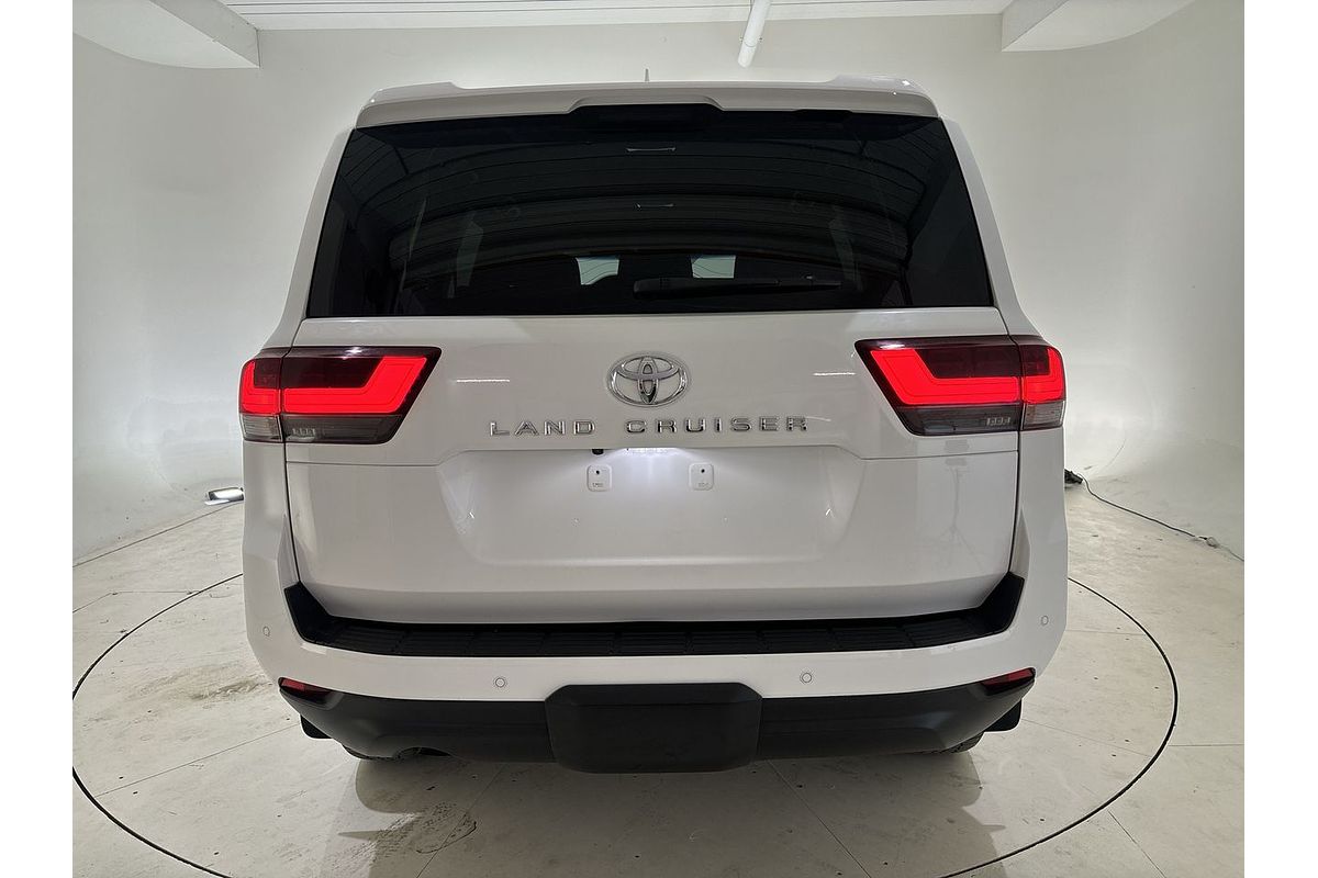 2023 Toyota Landcruiser GXL FJA300R