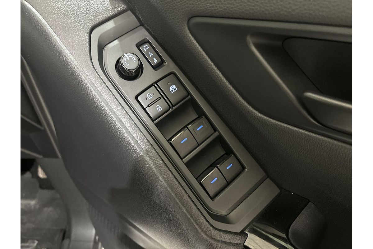 2023 Toyota Landcruiser GXL FJA300R