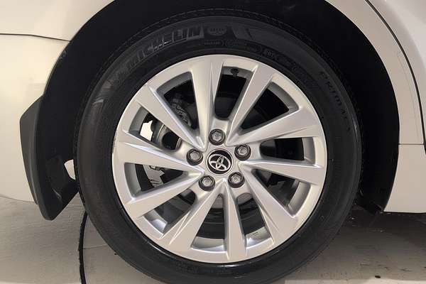 2021 Toyota Camry Ascent Sport AXVH70R