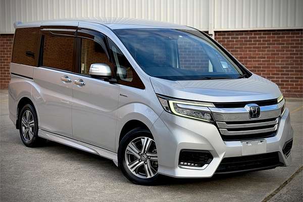 2018 Honda Stepwgn SPADA HV G HONDA SENSING RP5