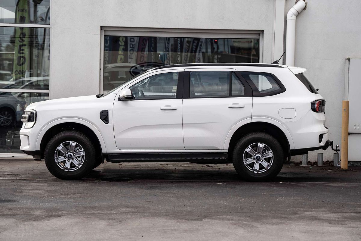 2024 Ford Everest Ambiente 2.0L