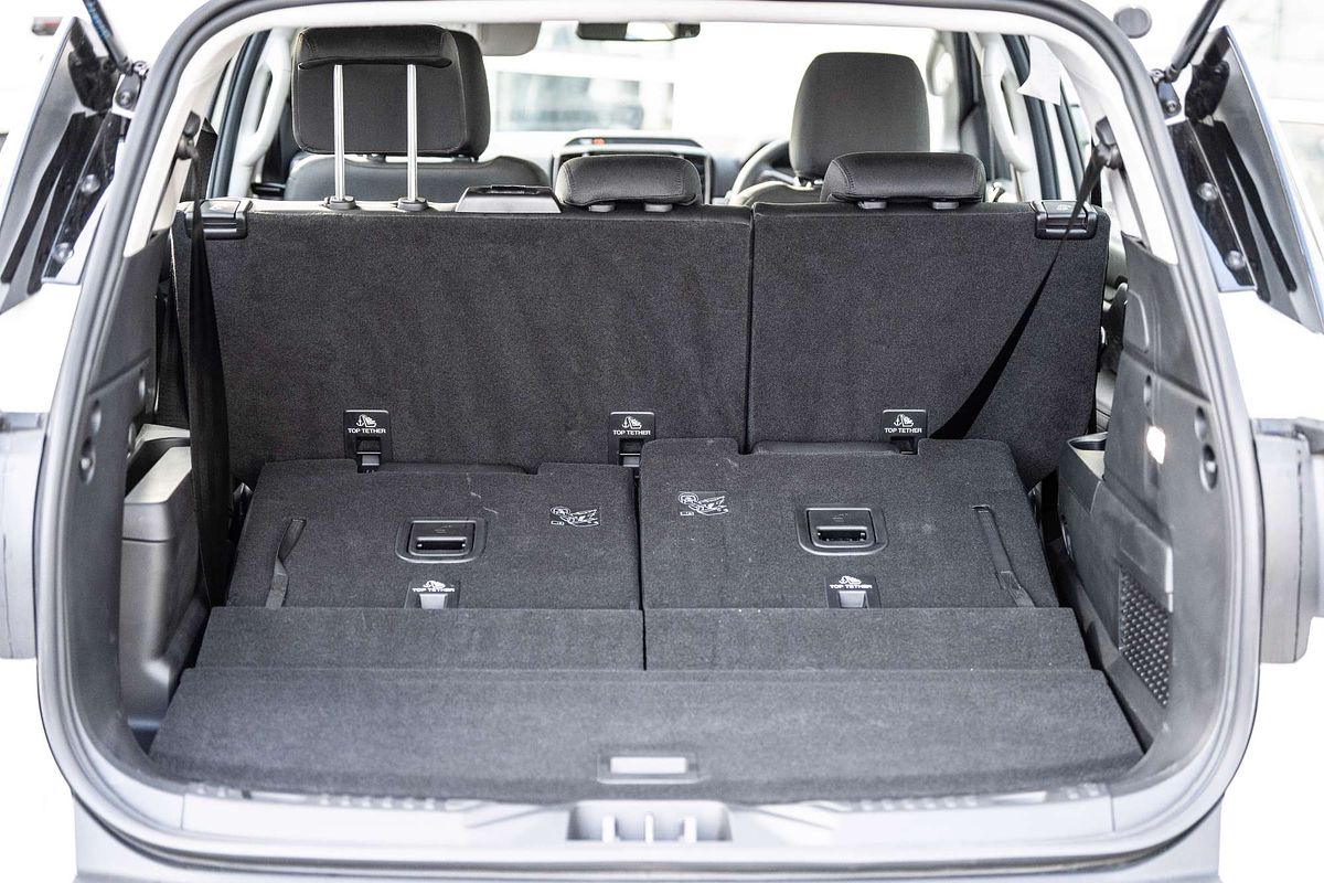 2024 Ford Everest Ambiente 2.0L