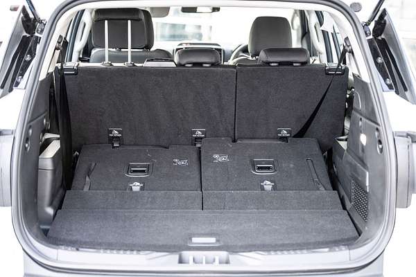 2024 Ford Everest Ambiente 2.0L