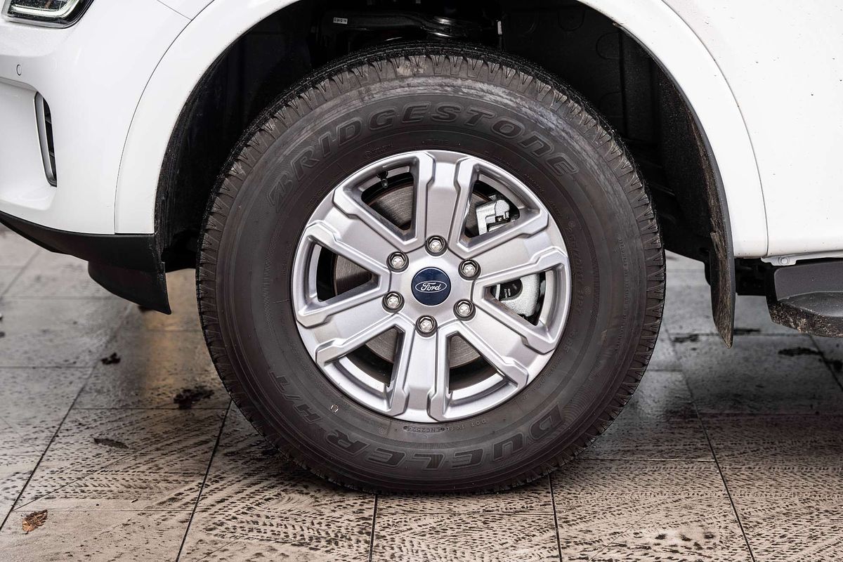 2024 Ford Everest Ambiente 2.0L