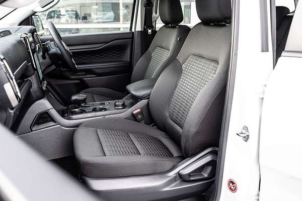2024 Ford Everest Ambiente 2.0L