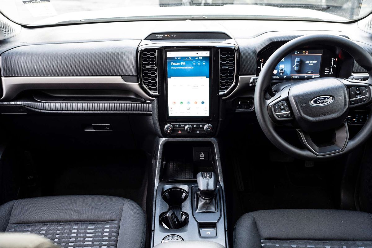 2024 Ford Everest Ambiente 2.0L