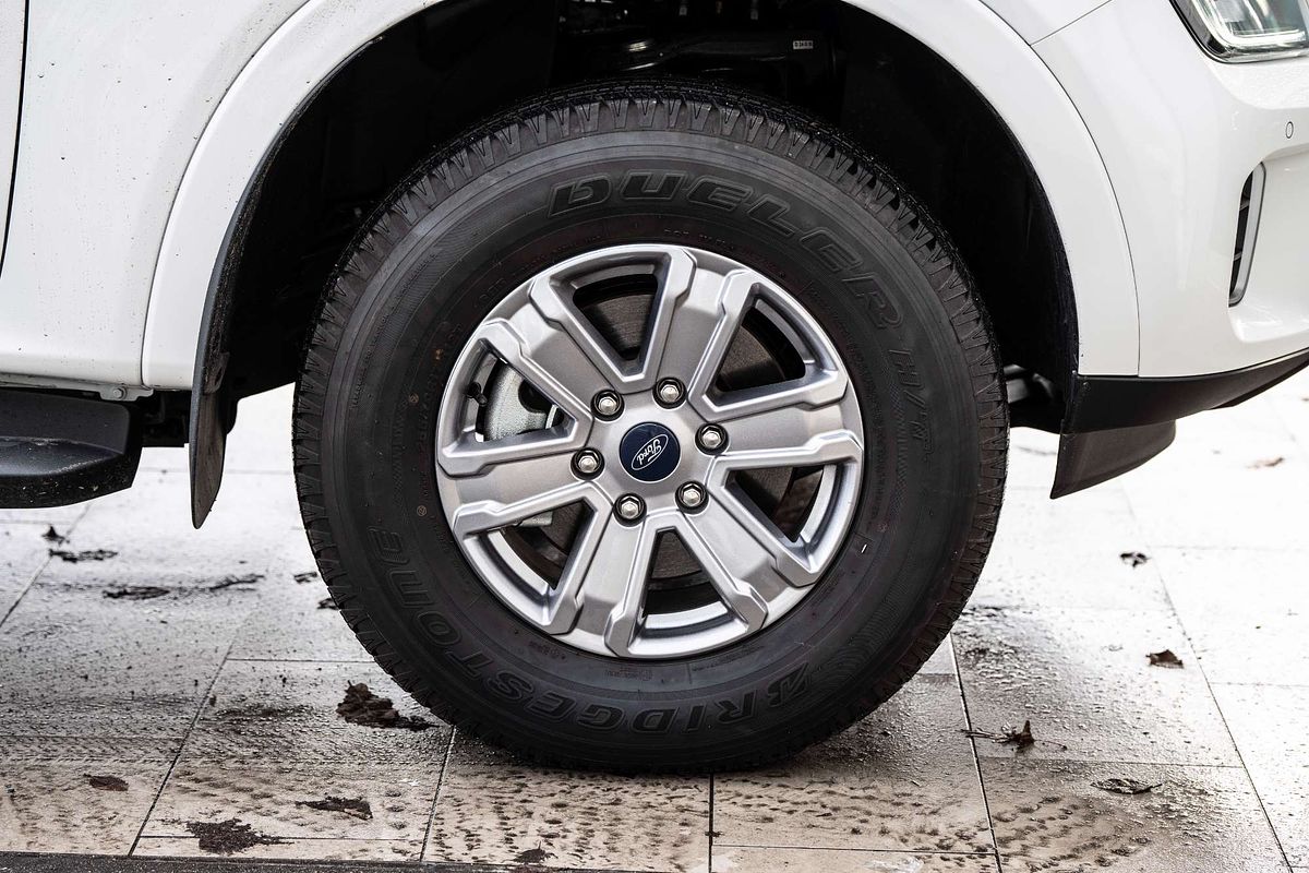 2024 Ford Everest Ambiente 2.0L