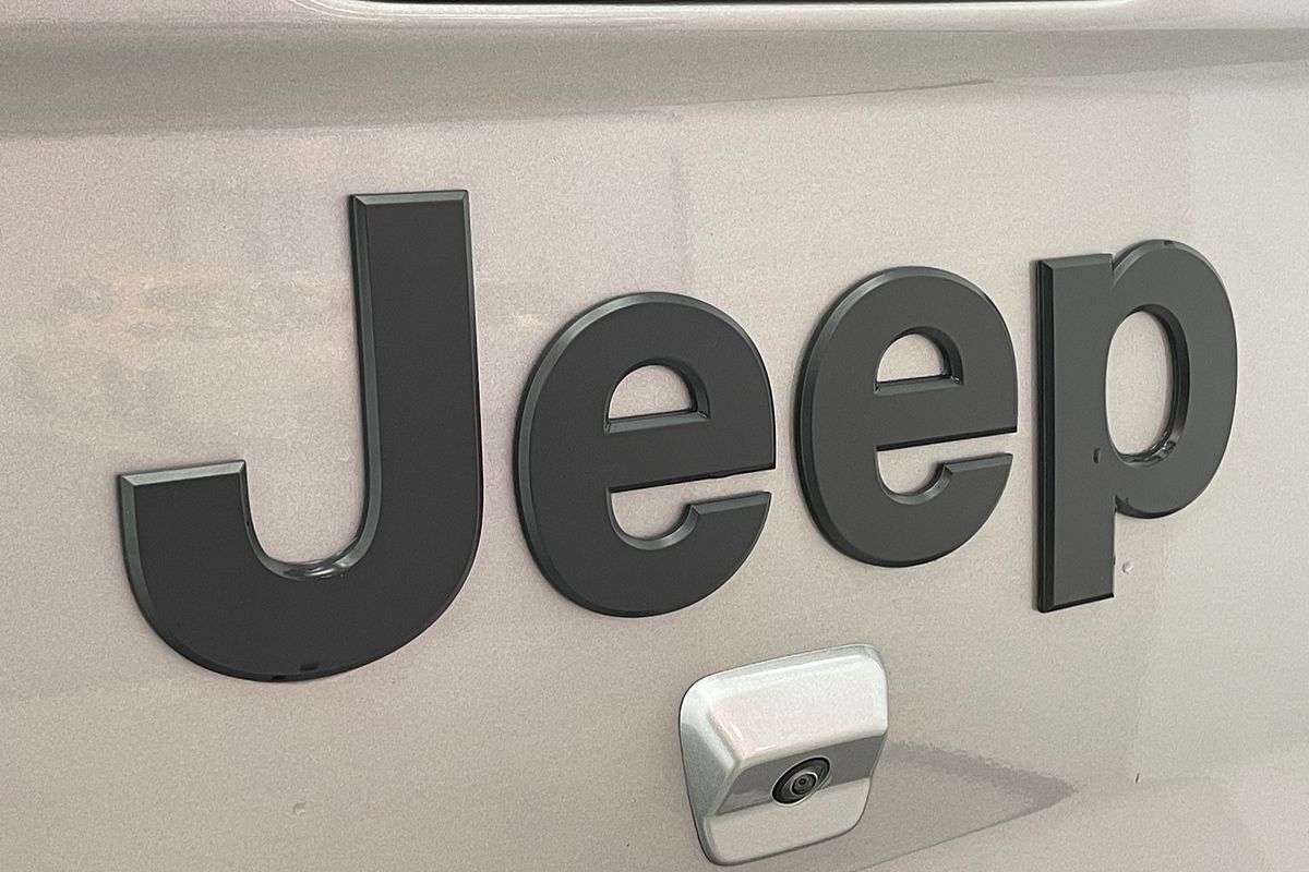2021 Jeep Gladiator Night Eagle JT All Wheel Drive