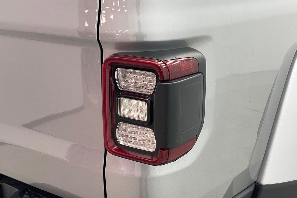 2021 Jeep Gladiator Night Eagle JT All Wheel Drive