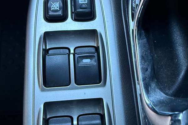 2019 Mitsubishi Pajero GLS NX