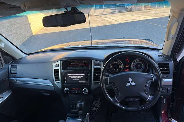 2019 Mitsubishi Pajero GLS NX
