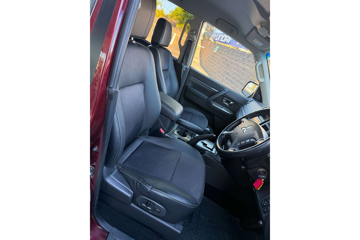 2019 Mitsubishi Pajero GLS NX