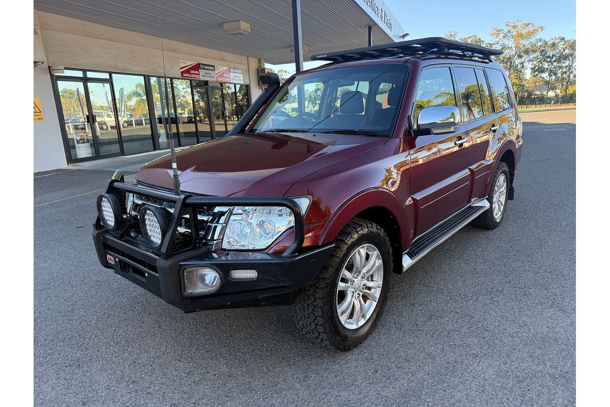 2019 Mitsubishi Pajero GLS NX