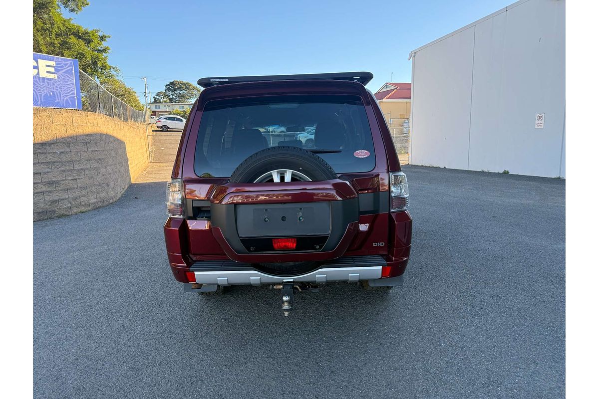 2019 Mitsubishi Pajero GLS NX